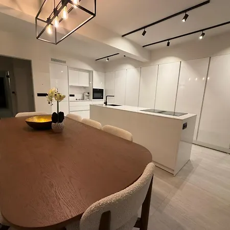 Bel Air - Puerto Cristo Bon Chic Bon Genre T168 * 奥斯滕德